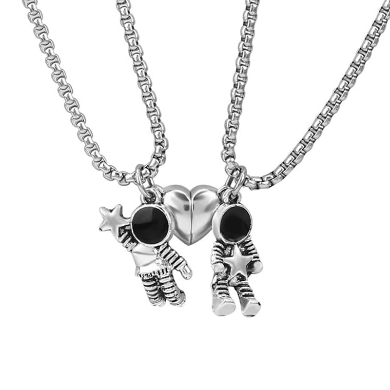 Magnetic Couple Matching Necklaces - 2 Pcs Astronomy Spaceman Matching Magnetic