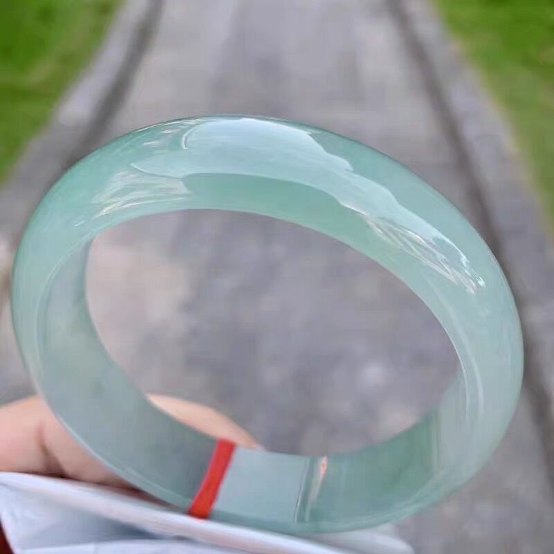 Bracelets - Myanmar Old Mine Jadeite , Clear