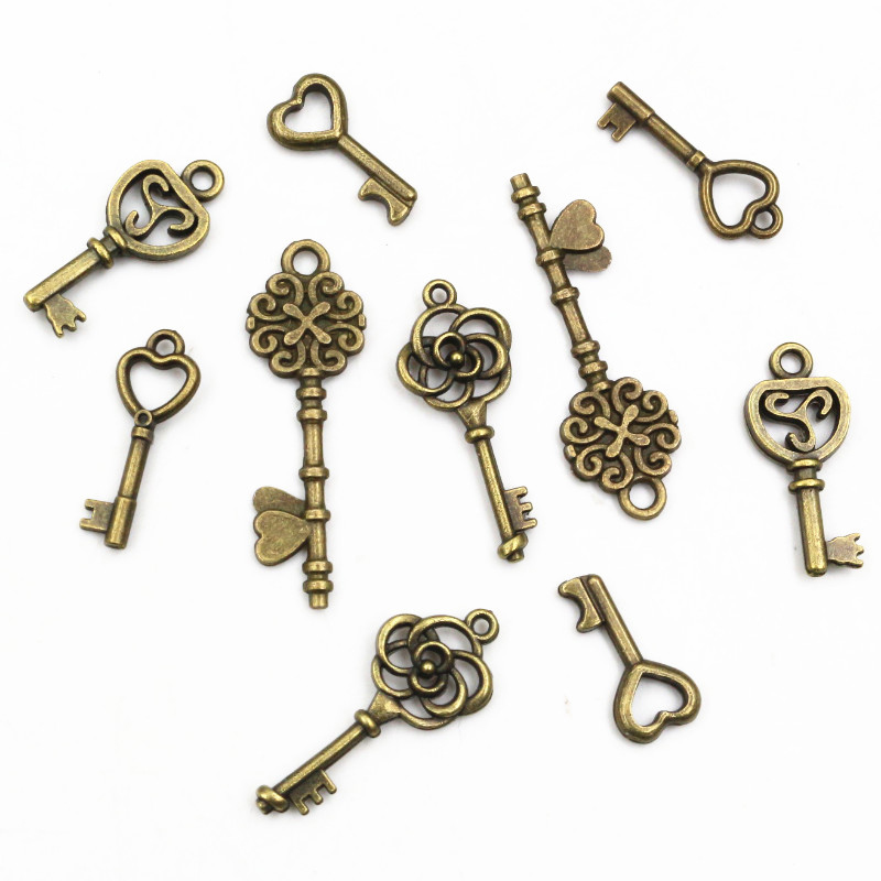 Heart Locket Necklace Photo - 40pcs Key Charms Pendants Antique Bronze