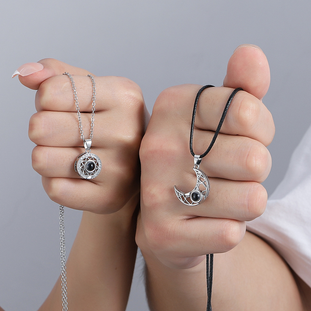 Magnetic Couple Matching Necklaces - 2PCS Magnetic Couple Matching Necklace 100