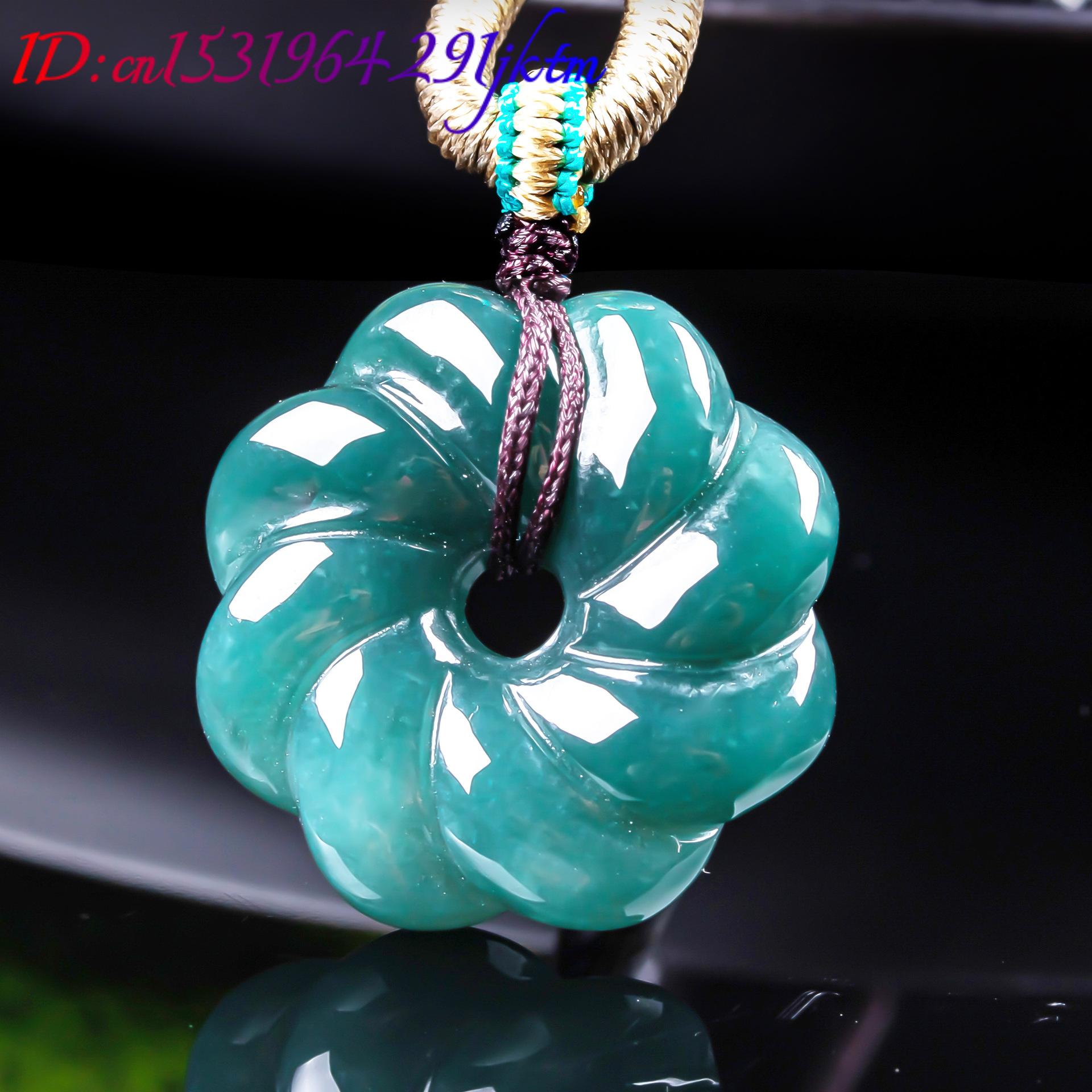 Natural Burmese Jadeite Flower - Necklaces recension och pris
