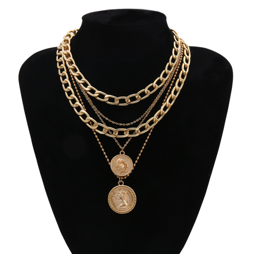 Bohemian Style Portrait Pendan - Layered Pendant Necklace Aesthetic recension och pris