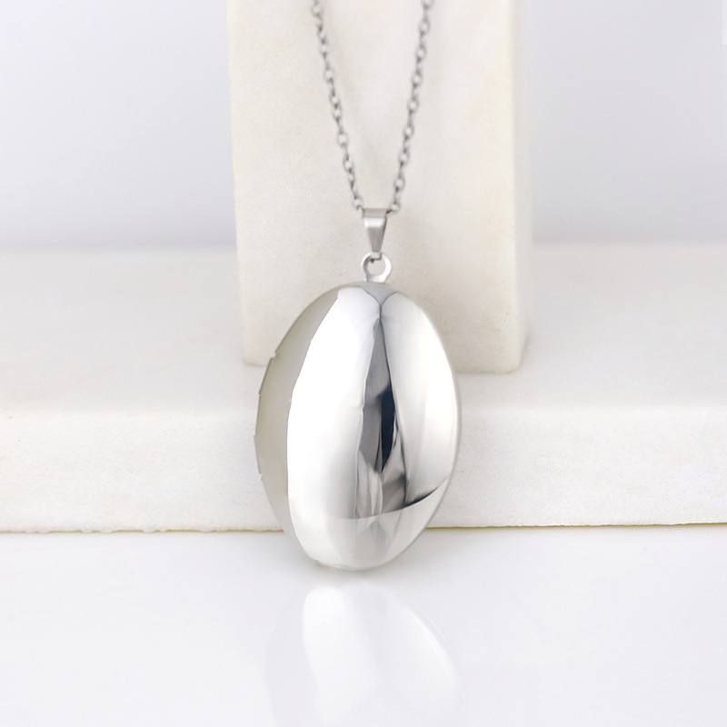 Vintage Silver Color Openable  - Heart Locket Necklace Photo recension och pris