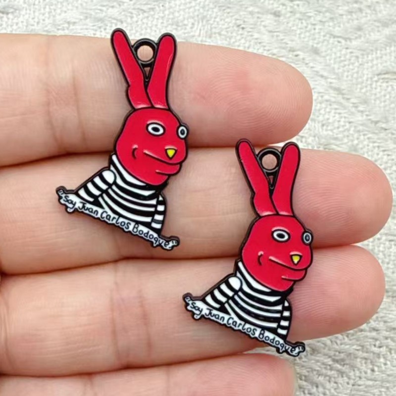 10 pcs Cartoon Game peripheral - Anime Pendant Necklace recension och pris