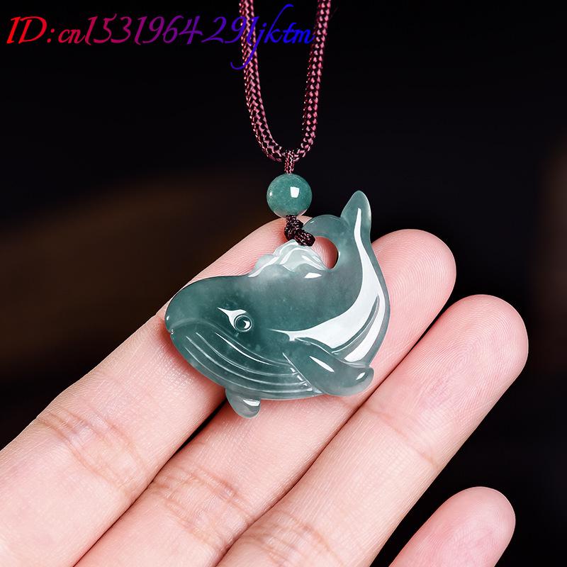 Natural Burmese Jadeite Whale  - Necklaces recension och pris