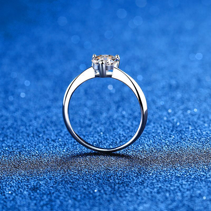 LioraGem 1-Carat Fancy-Shaped  - Moissanite Engagement Ring 1 Carat recension och pris
