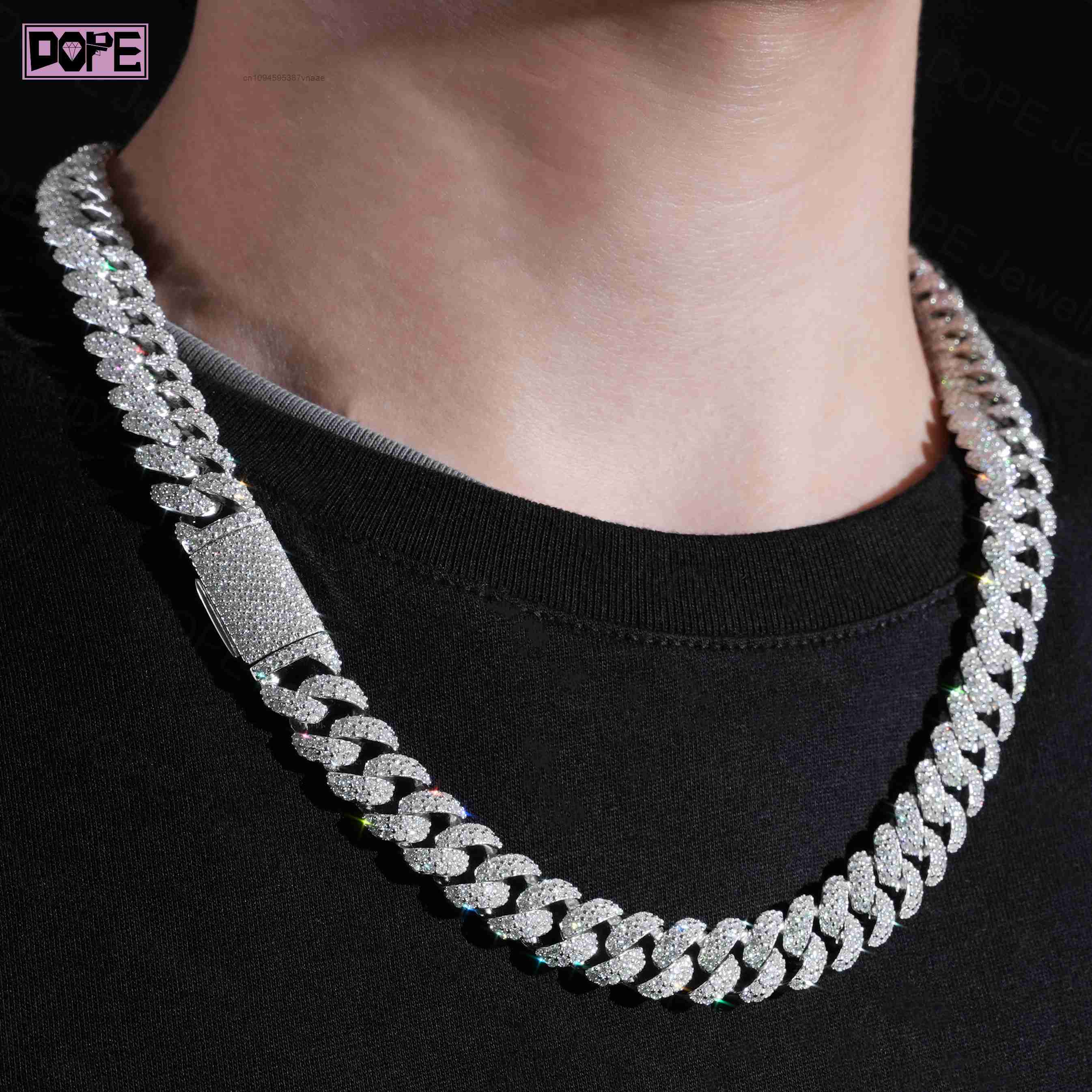 12mm Vvs Iced Out Moissanite C - Cuban Link Chain 12Mm recension och pris