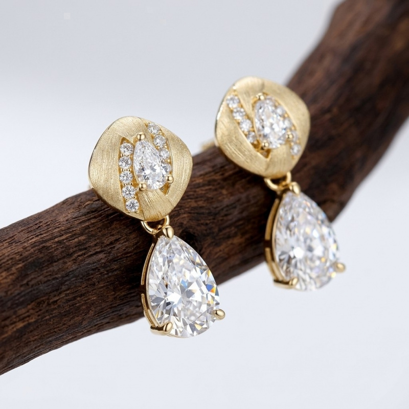 Lab-Grown Diamond Moissanite S - Earrings recension och pris