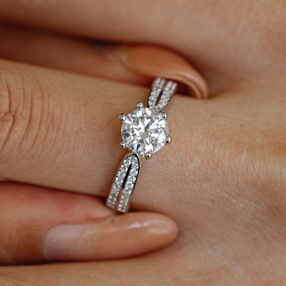0.5/1/2/3 Carat Classic Six Cl - Moissanite Engagement Ring 1 Carat recension och pris