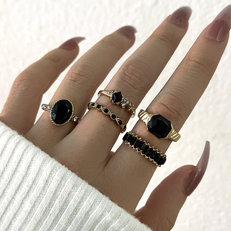 Retro Black Crystal Stone Ring - Vintage Punk Knuckle Rings Set recension och pris