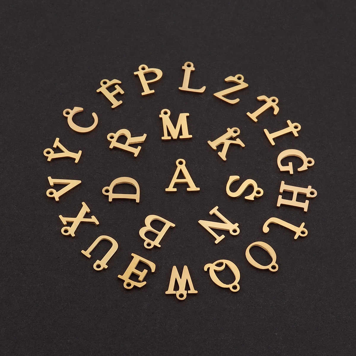 Fashion A-Z Initial Heart Pend - Initial Letter Necklace 18K Gold recension och pris
